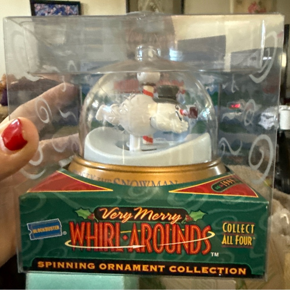 1999 Blockbuster Frosty the Snowman Very Merry Whirl Around Christmas Ornament